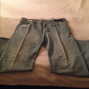 MAN'S JEANS